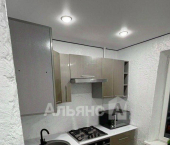 2-комн, 46кв м, этаж 8/9 пр-кт Строителей, 11