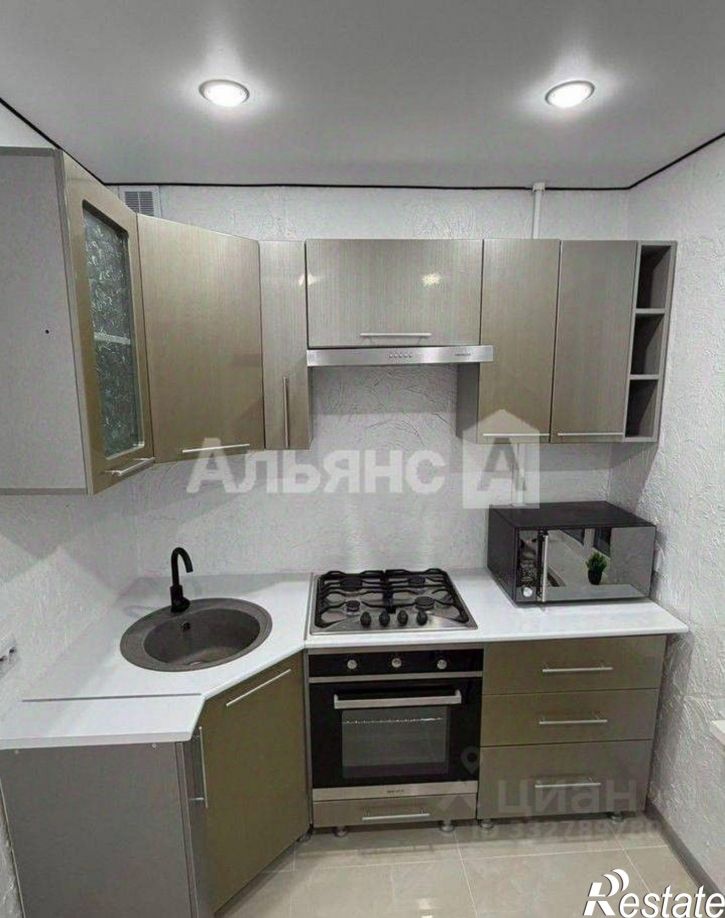 2-комн квартира пр-кт Строителей, 11,  д. 11