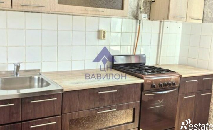 4-комн квартира ул Ленинградская, 1,  д. 1
