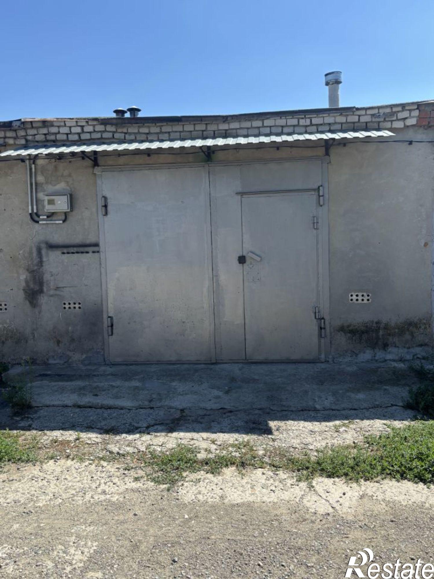 Купить гараж, место в паркинге за 700 018 рублей