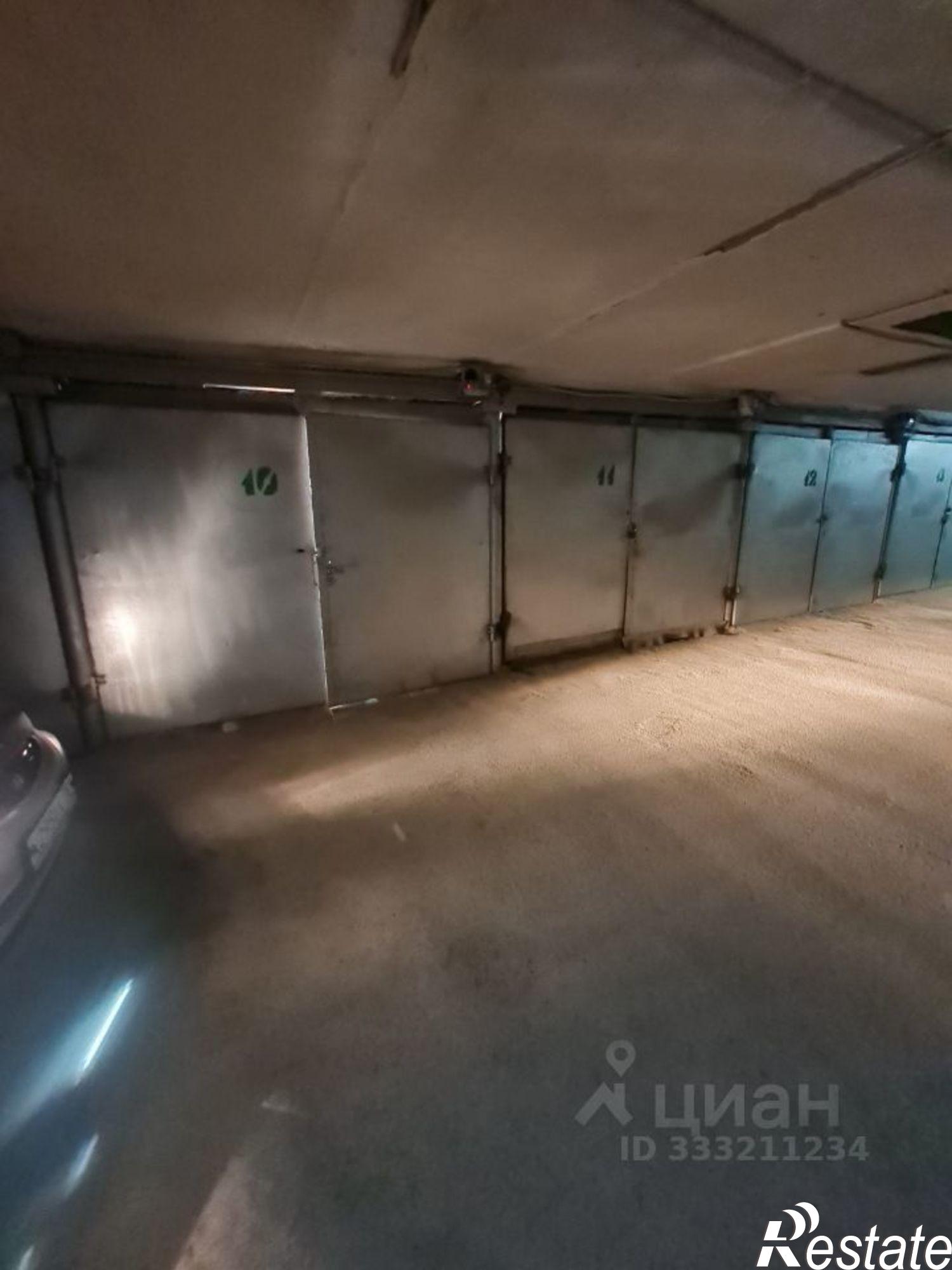 Купить гараж, место в паркинге за 740 760 рублей