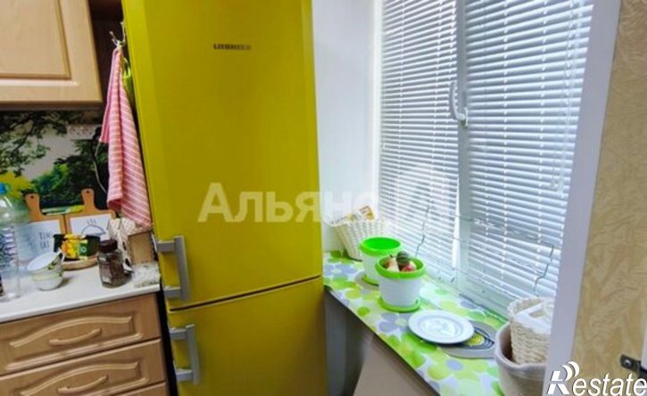 2-комн квартира Волгодонск, улица Кадолина, 10