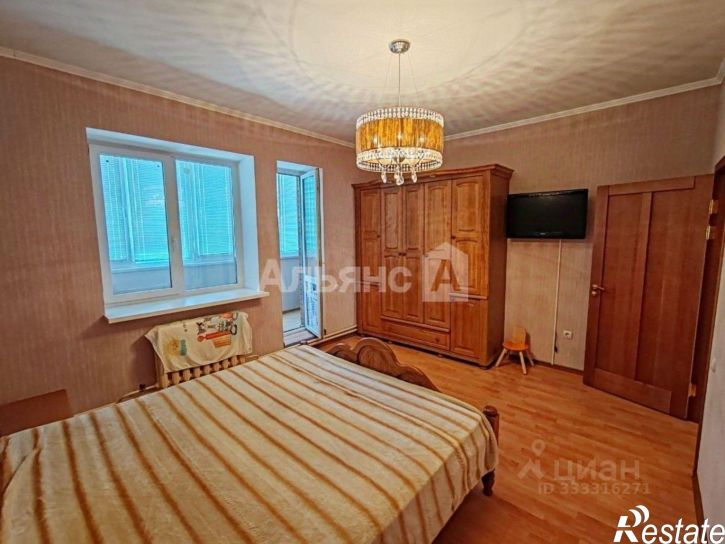 3-комн квартира Волгодонск, Гагарина ул, 10Б