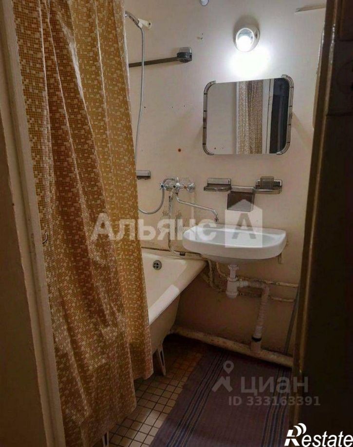 3-комн квартира ул Энтузиастов, 52,  д. 52