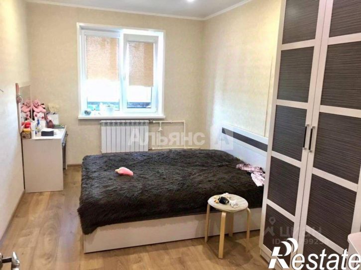 4-комн квартира Индустриальная улица, 18,  д. 18
