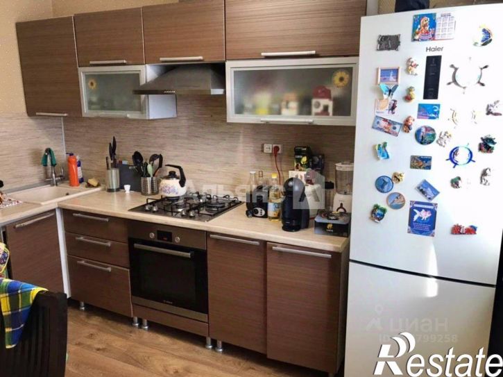 4-комн квартира Индустриальная улица, 18,  д. 18