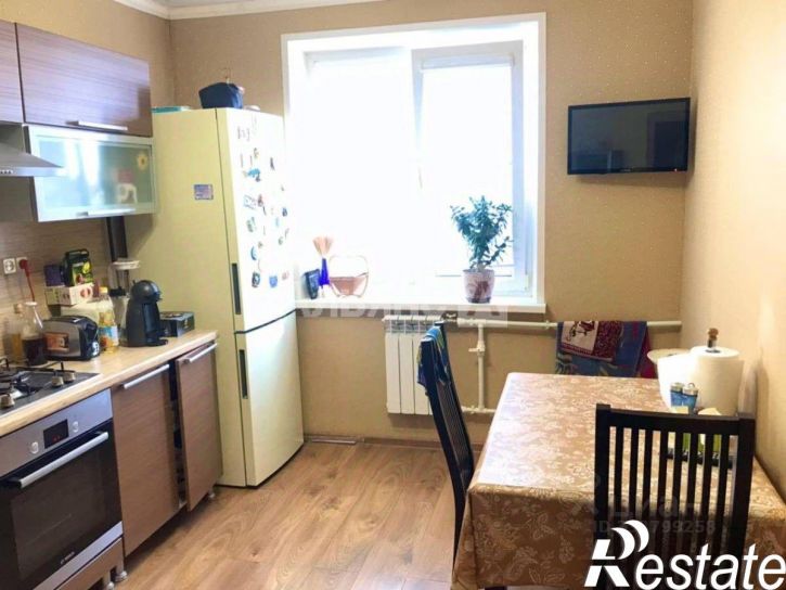 4-комн квартира Индустриальная улица, 18,  д. 18