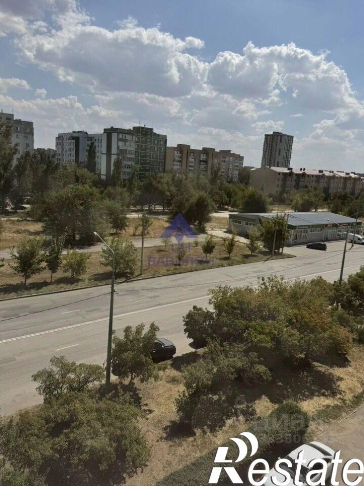 3-комн квартира Ленинградская улица, 34,  д. 34