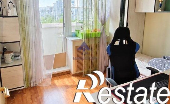 4-комн квартира улица Энтузиастов, 23,  д. 23