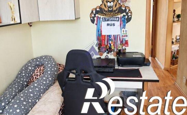 4-комн квартира улица Энтузиастов, 23,  д. 23