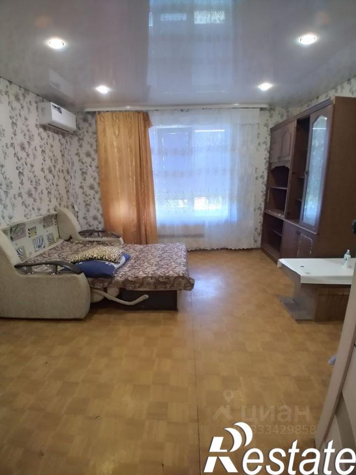 3-комн квартира квартал В-6