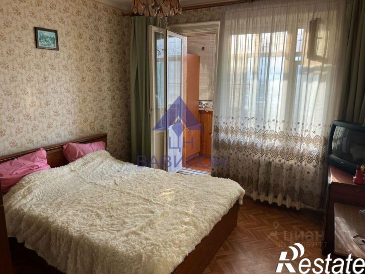 2-комн квартира улица Черникова, 17,  д. 17