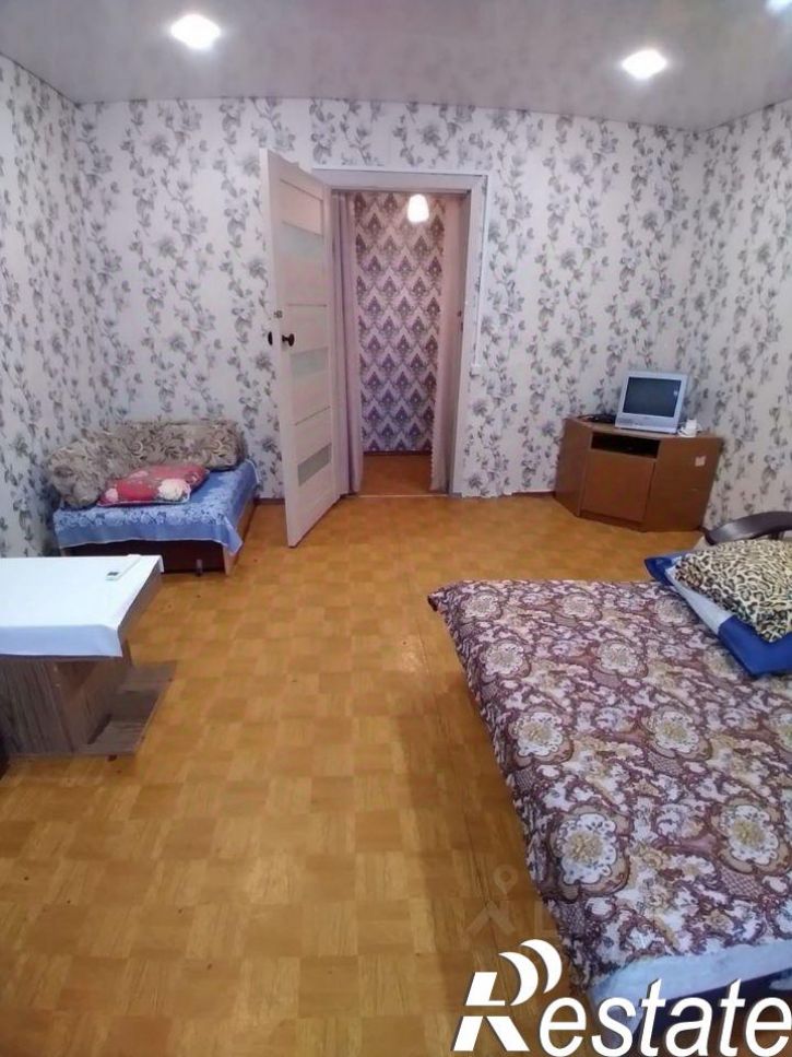 3-комн квартира квартал В-6
