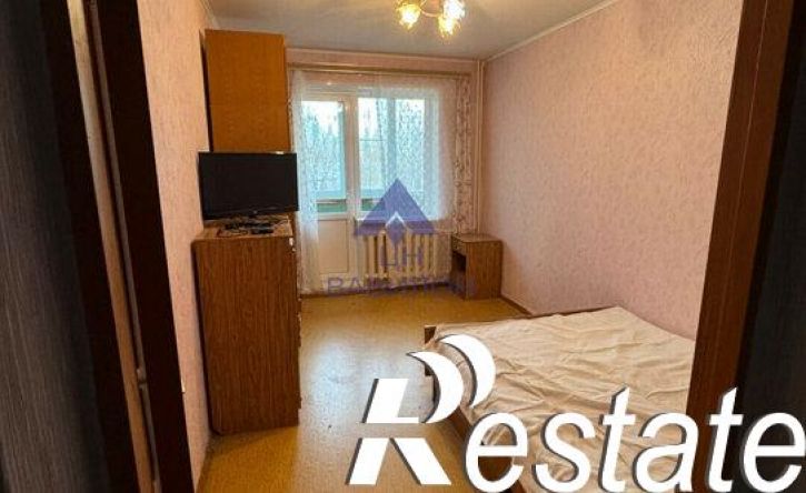 3-комн квартира улица Гагарина, 73,  д. 73