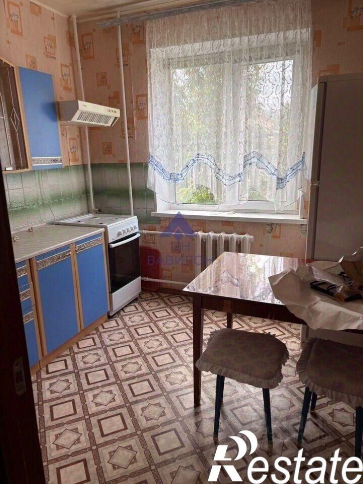 2-комн квартира улица Черникова, 17,  д. 17