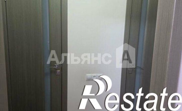 4-комн квартира улица Гагарина, 20,  д. 20