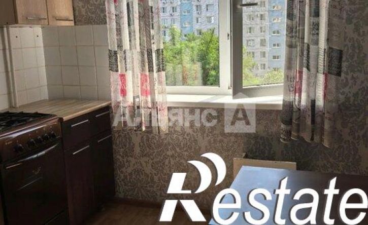 4-комн квартира Ленинградская улица, 1,  д. 1