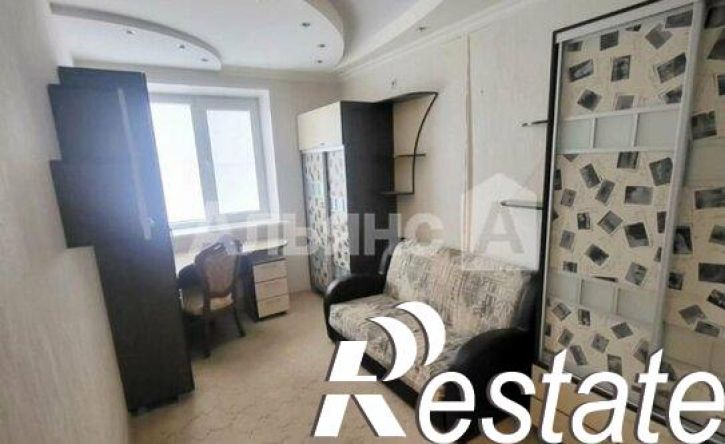 5-комн квартира улица Гагарина, 7З,  д. 7З