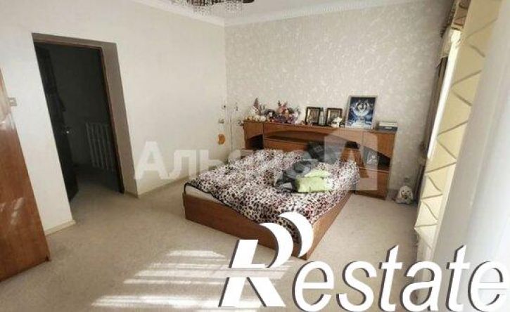 5-комн квартира улица Гагарина, 7З,  д. 7З