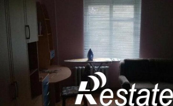 3-комн квартира проспект Строителей (дублёр), 45,  д. 45