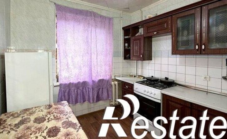 3-комн квартира Весенняя улица, 12,  д. 12