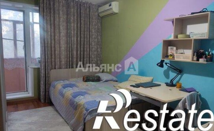4-комн квартира проспект Строителей (дублёр), 8Б,  д. 8Б