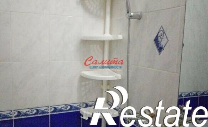 2-комн квартира проспект Строителей (дублёр), 8В,  д. 8В